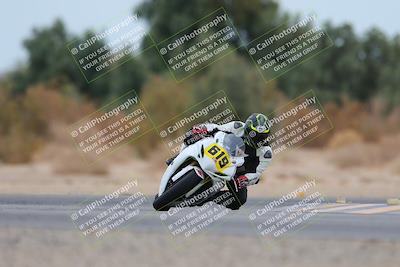 media/Jan-20-2024-CVMA (Sat) [[ddb8bc1f3d]]/Race 10 Amateur Supersport Middleweight/